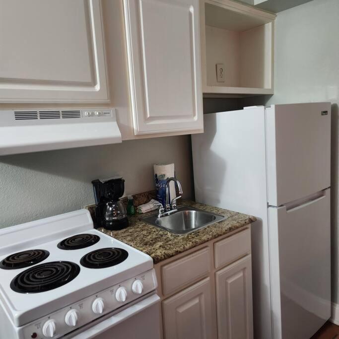 Oceanfront Efficiency T1104 Apartment Myrtle Beach Exterior photo